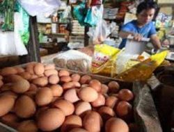 Update Harga Pangan 25 Oktober 2025: Cabai Anjlok, Beras & Minyak Goreng Melonjak!