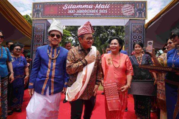 Pramono Anung Apresiasi Budaya Toraja: Penguat Identitas Jakarta yang Inklusif dan Beradab
