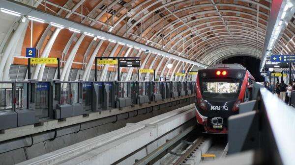 LRT Jabodebek Mogok! Gangguan Listrik Lumpuhkan 5 Kereta, 653 Penumpang Dievakuasi