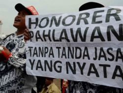Guru Honorer Tak Dapat Uang Pensiun? Ini Penjelasan dan Perbandingan Besaran dengan PNS