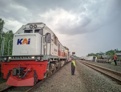 KA Purwojaya Anjlok di Kedunggedeh, 232 Penumpang Dievakuasi dan Perjalanan Dialihkan ke 1 Jalur
