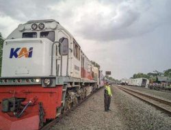 KA Purwojaya Anjlok di Kedunggedeh, 232 Penumpang Dievakuasi! Ini Update Terkini