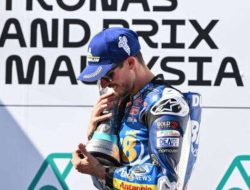 Alex Marquez Juara MotoGP Malaysia 2025! Ini Rahasia Strategi Agresif yang Bawa Dia Menang