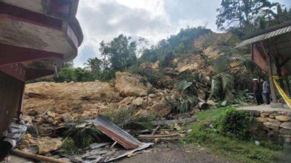 Longsor Tebing Kapur Banyumas: 3 Rumah Hancur, Diduga Akibat Aktivitas Tambang!