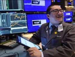 Wall Street Cetak Rekor Bersejarah! S&P 500 Tembus 6.800 Didorong Kesepakatan AS-China