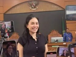 BREAKING: Nikita Mirzani Divonis 4 Tahun Penjara & Denda Rp1 Miliar, Vonis Lebih Ringan dari Tuntutan Jaksa