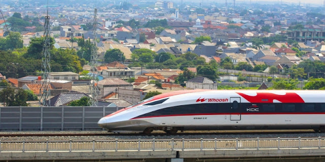 Kereta Cepat Whoosh Rugi? Ini Solusi Radikal Demokratisasi BUMN untuk Selamatkan Uang Rakyat