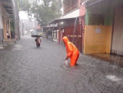 Banjir Jaksel 2025: 35 RT dan Satu Jalan Terendam, Ketinggian Air Capai 70 Cm