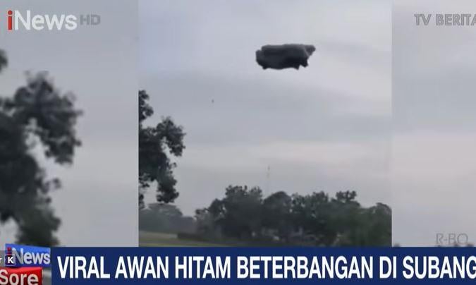 Busa Hitam Misterius Gemparkan Warga Subang, Diduga Limbah Pabrik!