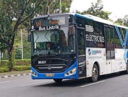 Demo Monas 30 Oktober 2025: Ini Daftar Rute Transjakarta yang Dialihkan & Cara Cek Update