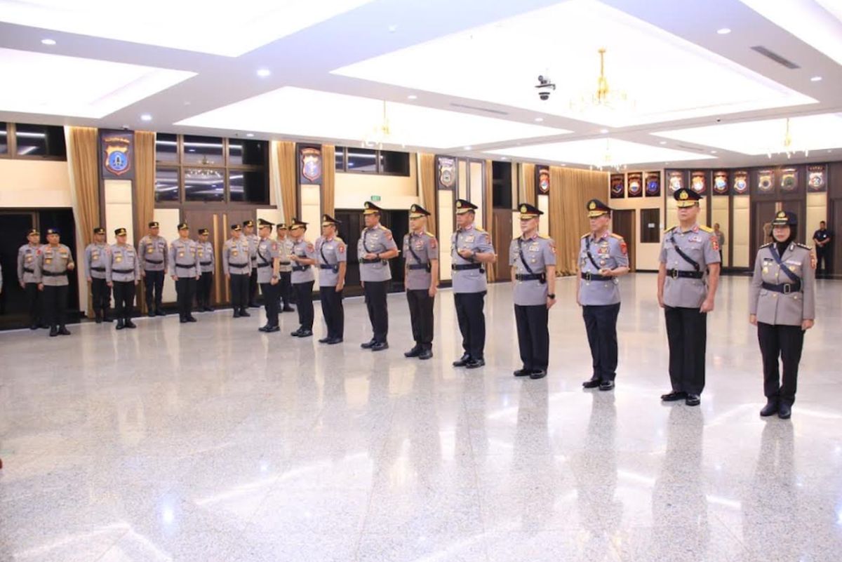 Daftar Lengkap Mutasi Polri 2025: Kapolri Pimpin Sertijab 4 Kapolda & Kadivkum Baru