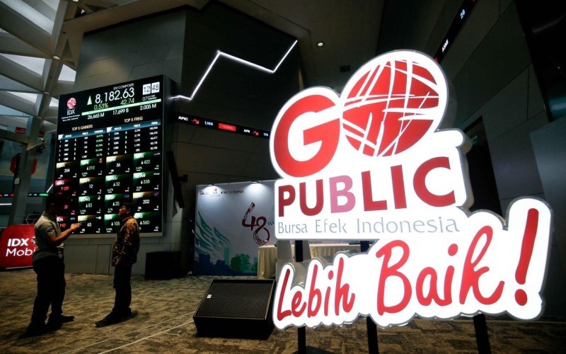 IHSG Sesi I Flat di 8.172, Analis Beberkan Proyeksi dan Sektor Paling Moncer Hari Ini