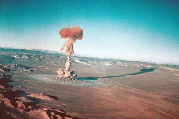Trump Perintahkan Uji Coba Nuklir: 4 Dampak Mengerikan bagi Stabilitas Global