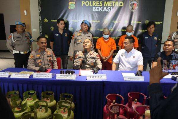 Polisi Bongkar Modus Pengoplosan Elpiji 3kg ke 12kg di Bekasi, 2 Tersangka Ditangkap