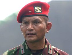 Kisah Mualaf Jenderal Kopassus Lodewijk Paulus: Ditentang Keluarga hingga Karier Cemerlang