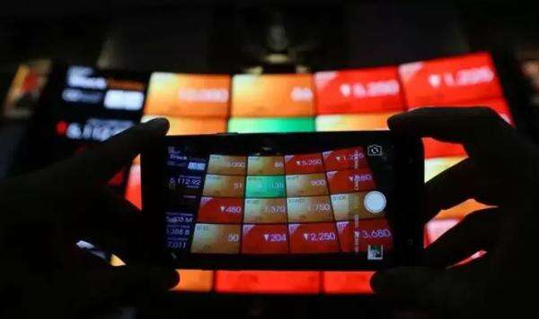 IHSG Anjlok 1,3%, Kapitalisasi Pasar BEI Tergerus ke Rp 14.857 Triliun