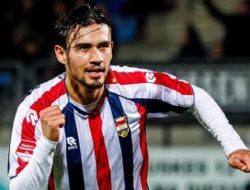 Willem II Bantai FC Dordrecht 7-0: Dirk Kuyt Sebut Kekalahan Gila dan Pahit di KNVB Cup 2025