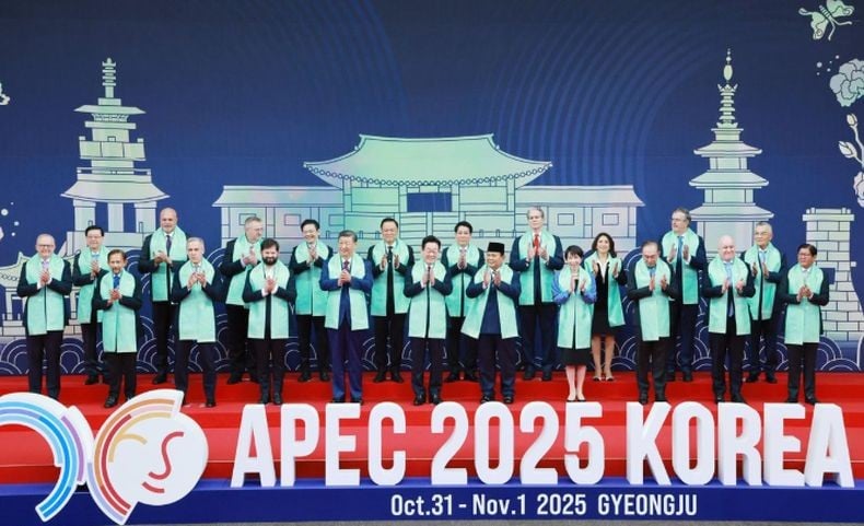 Hasil KTT APEC 2025: Fokus pada Energi & AI, Isu Ukraina Dihilangkan