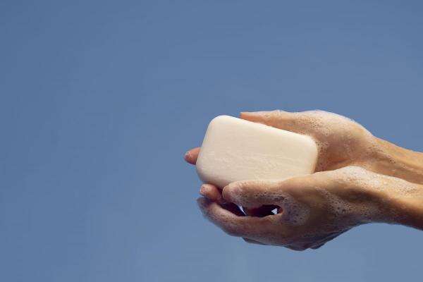 3 Saham Sabun Mandi di BEI 2025: Analisis UNVR, TSPC, TBLA & Kinerja Terkini