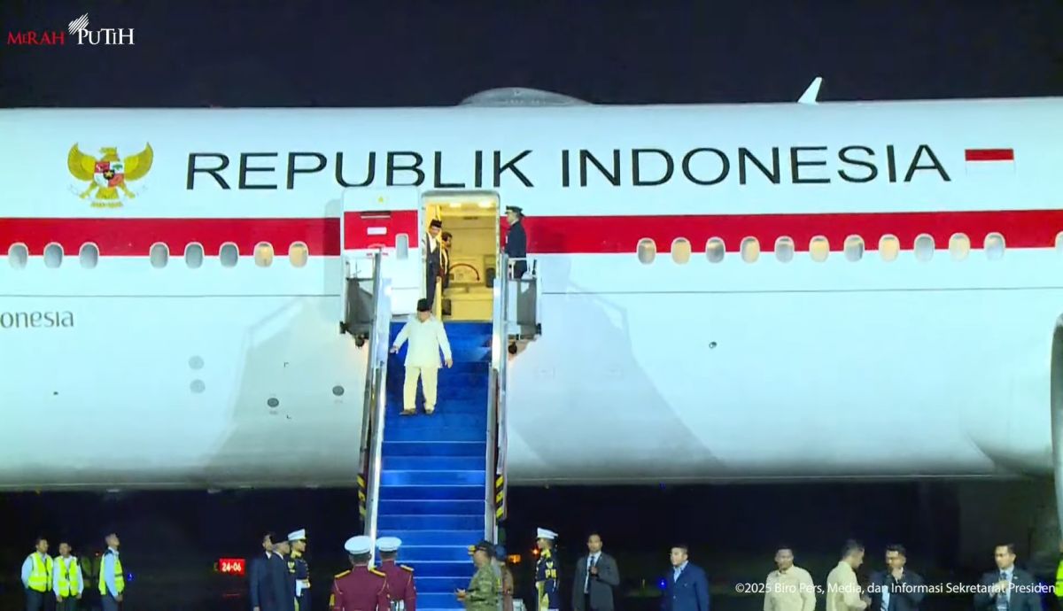 Presiden Prabowo Tiba di Halim Usai KTT APEC 2025: Agenda dan Rombongan