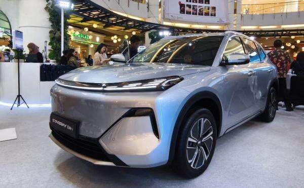 Geely Starray EM-i Resmi Meluncur di Indonesia: PHEV dengan Jarak 1.017 KM, Bisa Pakai BBM E10?