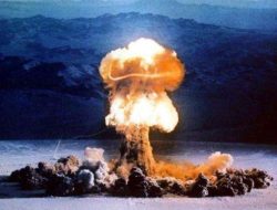 Rusia vs AS: Kembalinya Ancaman Perang Dingin Baru Pasca Uji Coba Nuklir
