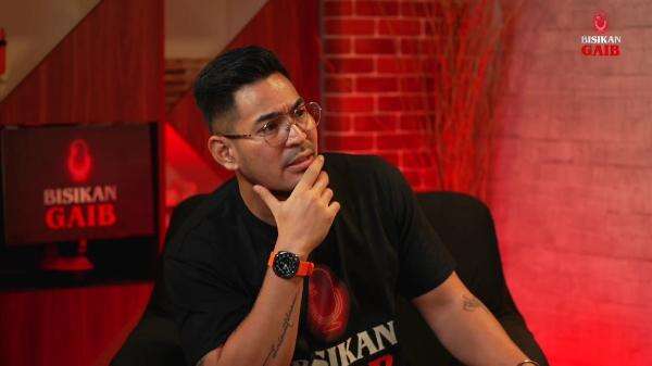 Hendra Bongkar Sosok Misterius Sri di Bisikan Gaib: Kalau Disebut, Nanti Datang!