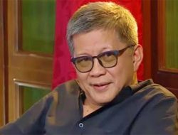 Rocky Gerung Kritik Lingkungan Prabowo: Dikelilingi Orang Pragmatis dengan Prinsip Asal Prabowo Senang
