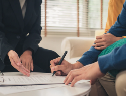 OJK Ingatkan Bank Jaga Tata Kelola Baik Meski Kejar Target Kredit