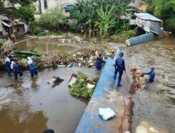 8 Tanggul Jakarta Jebol Akibat Hujan Deras, Ini Daftar Lokasi & Rencana Perbaikan Pemprov DKI