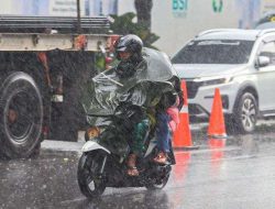 Waspada Hujan Petir di Jakarta Pagi Ini: BMKG Imbau Jakbar, Jaksel, Jaktim
