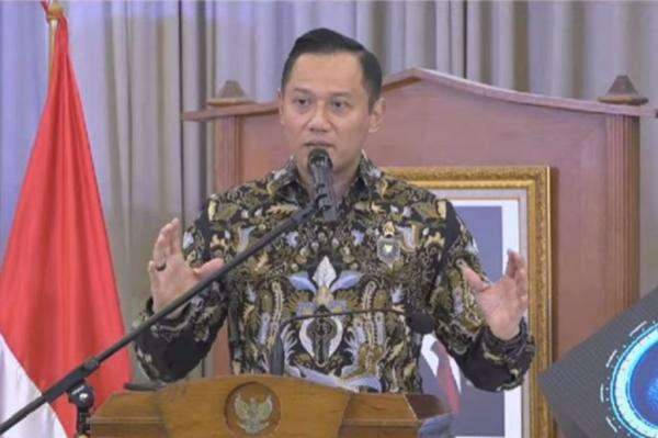 Pembangunan Jalur Kereta Trans Sumatera, Kalimantan, Sulawesi Dipercepat: Dampak & Rencana