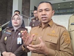 Gubernur Riau Abdul Wahid Terjerat OTT KPK: Fakta Lengkap & Klarifikasi Ustaz Abdul Somad (UAS)