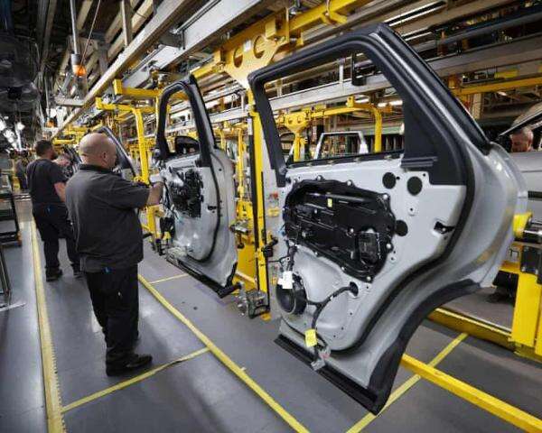 Pemulihan Manufaktur Inggris Oktober 2025: PMI Melonjak Didorong Jaguar Land Rover