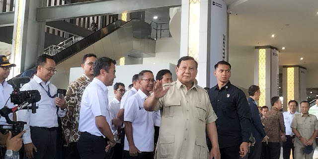 Prabowo Tegaskan Kereta Cepat Whoosh Tak Bermasalah: Fakta Utang & Komitmen Bayar
