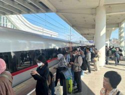 Lonjakan 65,3% Penumpang WNA Kereta Cepat Whoosh, Malaysia Pasar Terbesar