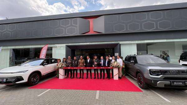BAIC Buka Dealer Baru di Puri Indah Jakarta Barat, Dapatkan Promo Dashcam Gratis!