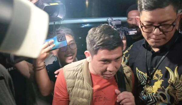 OTT KPK Jaring Orang Kepercayaan Gubernur Riau, Sita Uang Rp1 Miliar