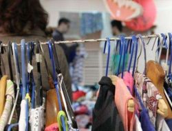 Prabowo Larang Thrifting, Perintahkan Menteri UMKM Genjot Produk Lokal