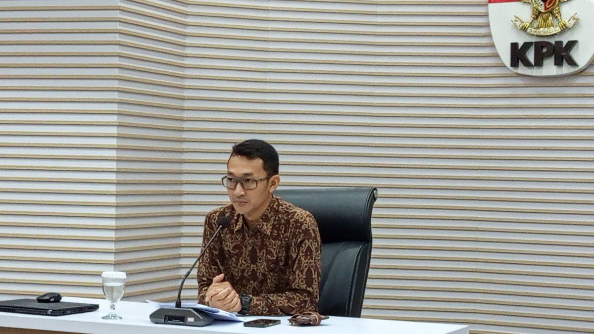 KPK OTT Gubernur Riau Abdul Wahid: Uang Rp1,6 Miliar Disita, Sejumlah Pejabat Ditangkap