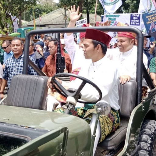 Ustaz Abdul Somad (UAS): Dari Penolakan Cawapres hingga Dukungan Politik yang Berujung OTT KPK