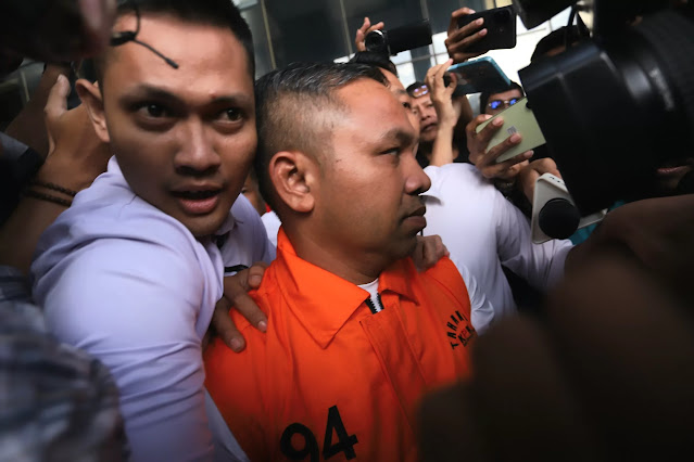 KPK Beberkan Uang Hasil Pungli Gubernur Riau untuk Biaya Plesiran ke Inggris & Brasil