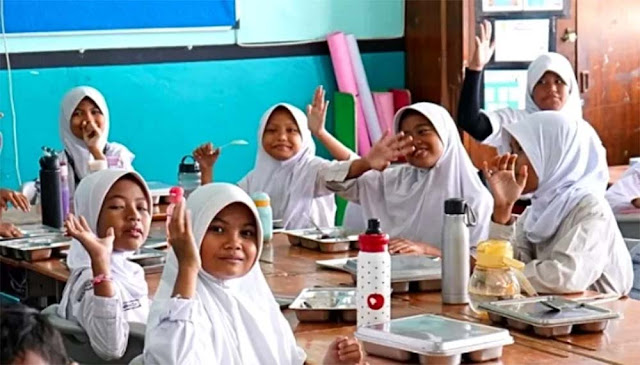 Gaji Telat! Pegawai Dapur MBG Banjiri Kolom Komentar BGN, Ini Janji Resmi Mereka