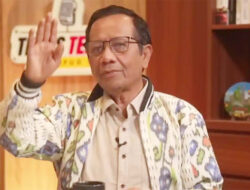 Mahfud MD: Roy Suryo Cs Tak Bisa Diadili Sebelum Keaslian Ijazah Jokowi Diputuskan Pengadilan