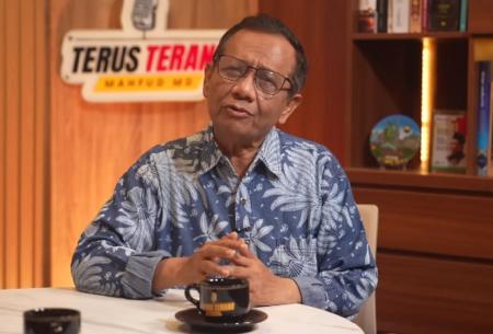 Mahfud MD Bantah Pernyataan Ijazah Jokowi Asli: Fakta dan Klarifikasi Lengkap