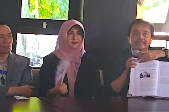 Roy Suryo Hadapi Pemeriksaan Kasus Ijazah Jokowi, Bawa Buku White Paper