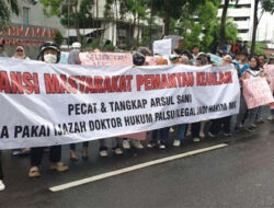 Dugaan Ijazah Doktor Palsu, Hakim MK Arsul Sani Dituntut Mundur