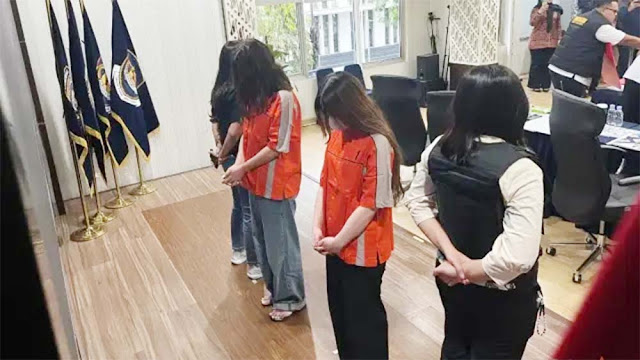 2 WNA Uzbekistan Ditangkap Imigrasi Jakbar: Prostitusi Online Rp 15 Juta