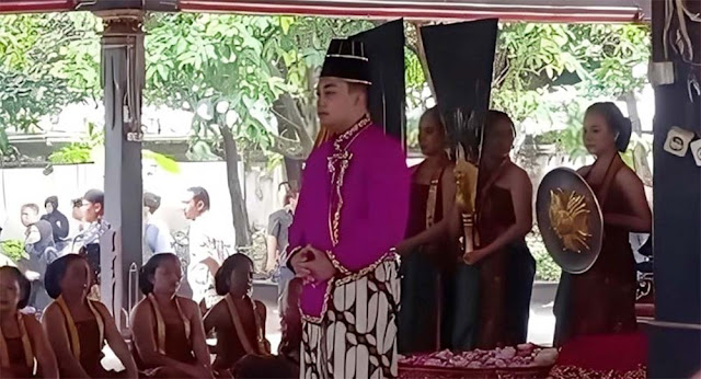 Gusti Purbaya Resmi Dinobatkan Jadi Raja Surakarta Pakubuwono XIV, Ini Prosesi & Harapannya