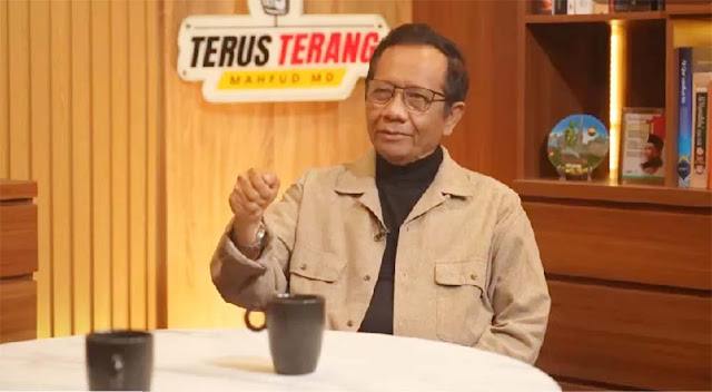 Mahfud MD Sebut Penugasan Kapolri untuk Jabatan Sipil adalah Bentuk Penyelundupan Hukum